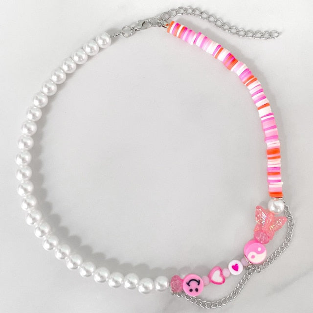 Aesthetic Pearl Necklaces