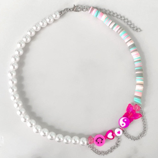 Aesthetic Pearl Necklaces