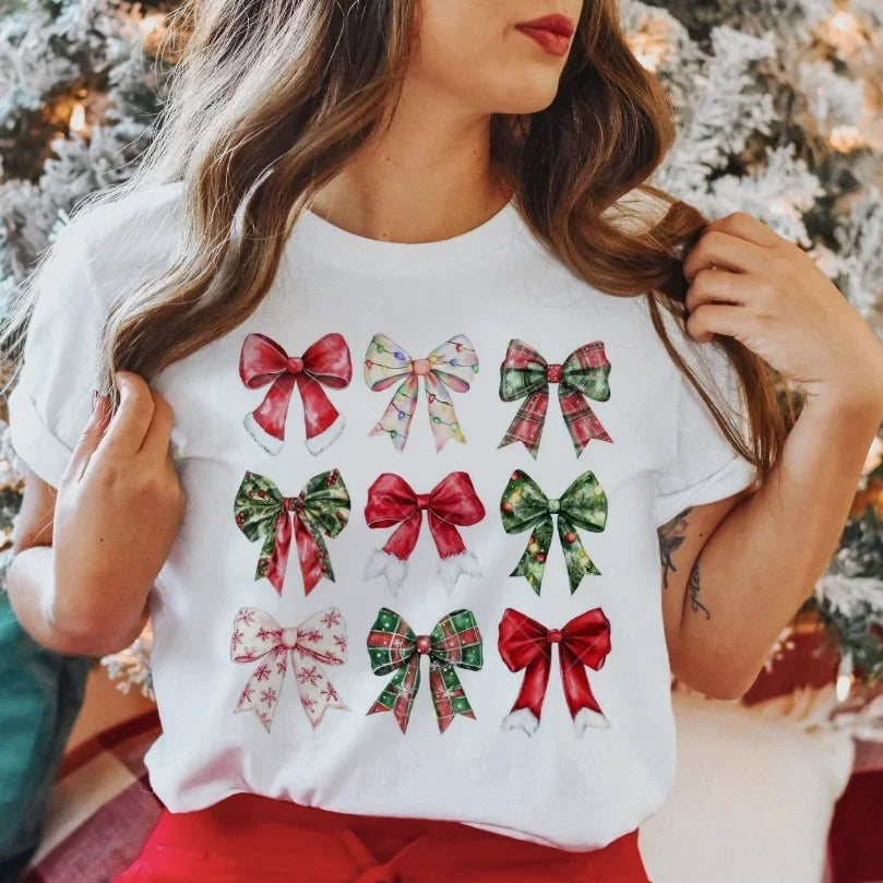 Preppy Aesthetic Coquette Christmas Bow Pattern T-Shirt