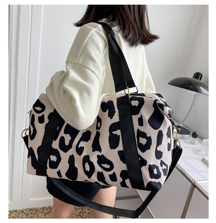 Preppy Aesthetic Leopard Print Duffle Bag – The Preppy Place