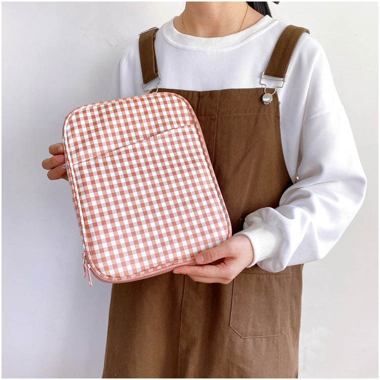 Gingham Tablet and Laptop Bag Cover Case – The Preppy Place