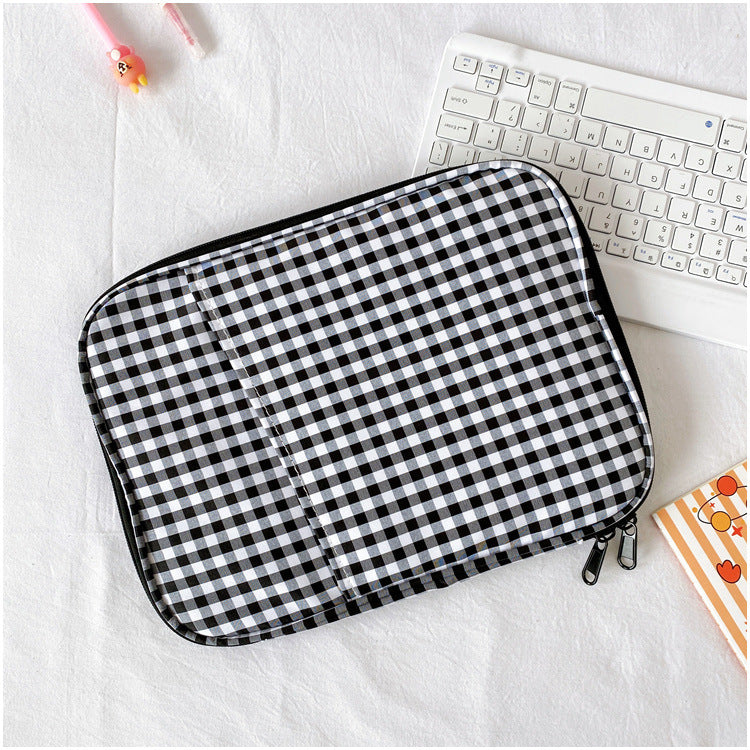 Gingham Tablet and Laptop Bag Cover Case – The Preppy Place