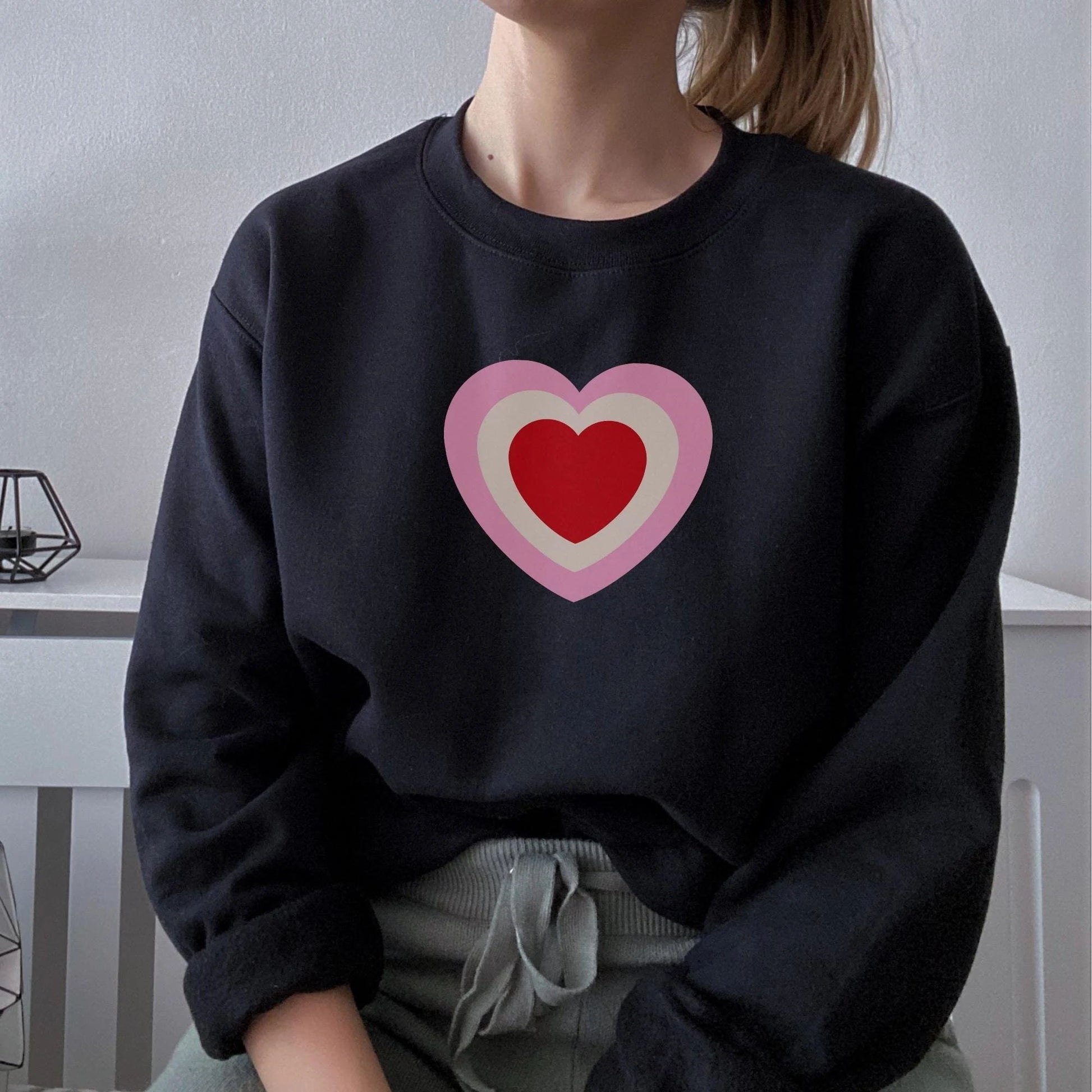 Heart printed crewneck sweatshirt